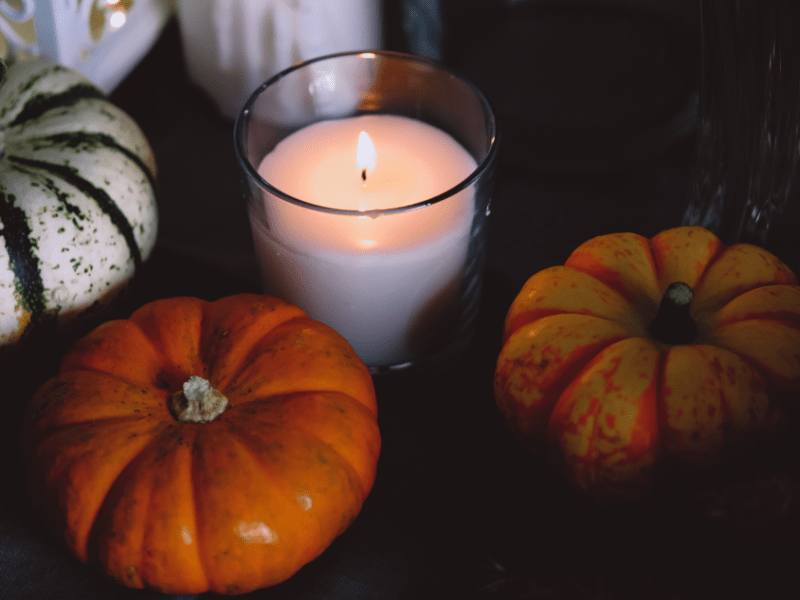 Un Halloween effrayant & dramatique : 7 livres, 8 films et un rituel sombre pour&nbsp;frissonner